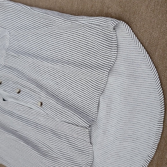 Sim & Sam 100% Rayon Blouse - Picture 7 of 16